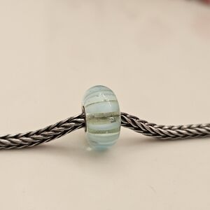 Trollbeads Light Blue Stripe Bead